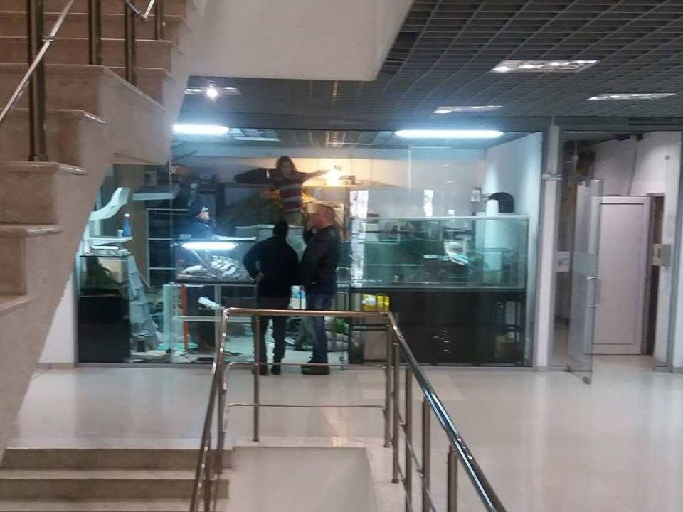 Само в БЛИЦ: Стана ясно колко голям е питонът, който изправи на нокти пловдивчани