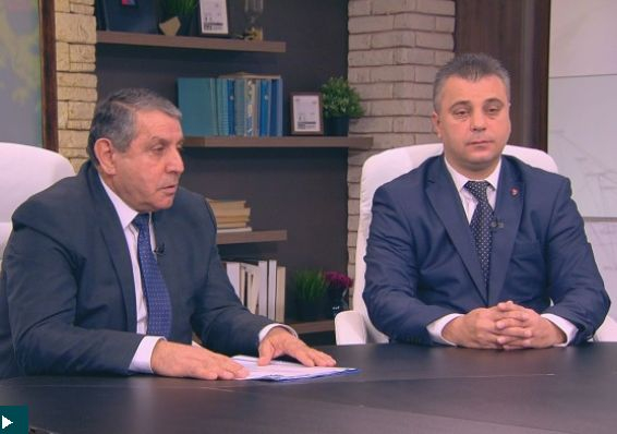 Юлиан Ангелов и Бат Сали се изпокараха жестоко по циганската тема и направиха Хекимян разноглед
