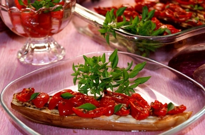 Лесна, бърза и уникално вкусна патладжанена закуска СНИМКИ