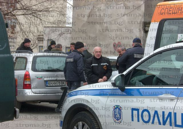 Мистерията с трупа в колата на кюстендилския свещеник става все по-голяма! (СНИМКИ)