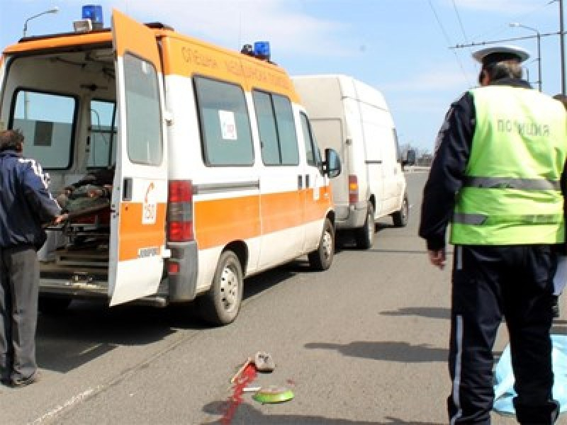 Две жени са в болница след тежка катастрофа, а причината е повече от нелепа 