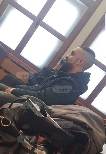 Мадами от Пловдив заковаха с показания дилъра от Тракия, хапал и ритал полицаи
