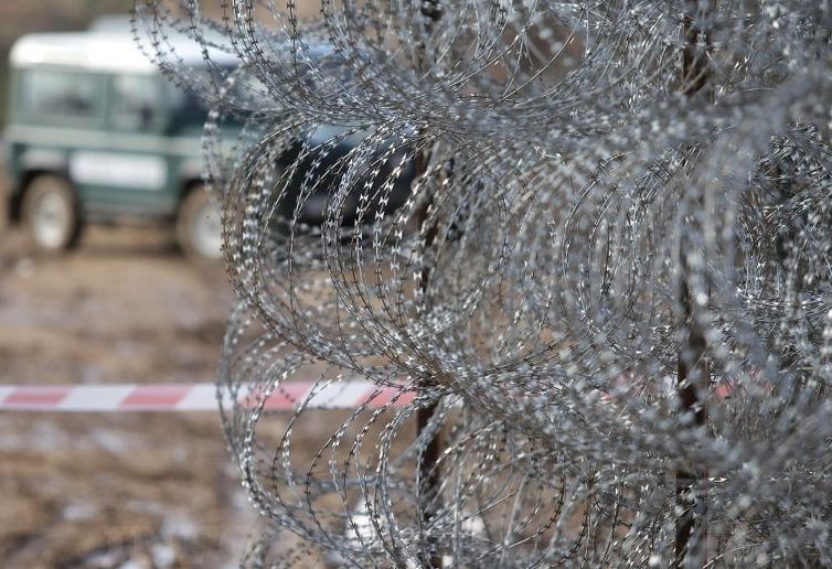 Спипаха 13 бежанци да се спотайват край Елхово 