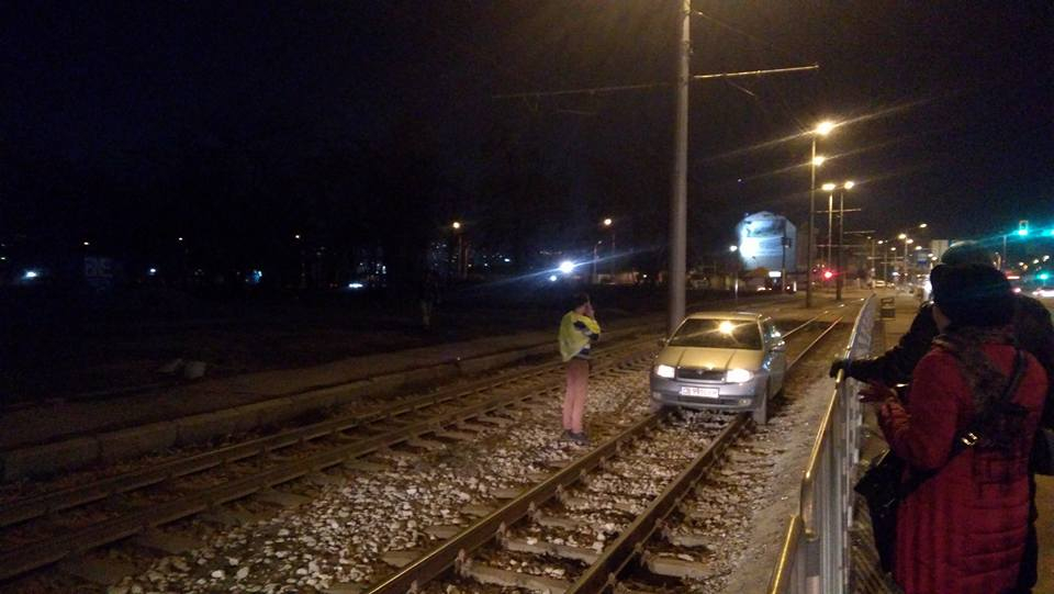 Първо в БЛИЦ! Мистериозна случка в нощна София разтърси мрежата (СНИМКИ)