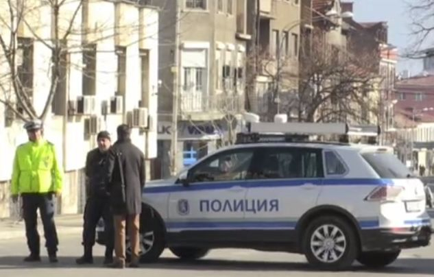 Шокиращ обрат: Закланият в циганското меле в Кюстендил бил случаен минувач!