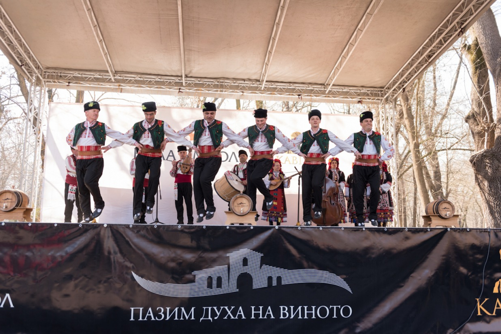 "Празникът на виното", организиран от "Вила Ямбол", събра рекорден брой фенове - над 10 000 души