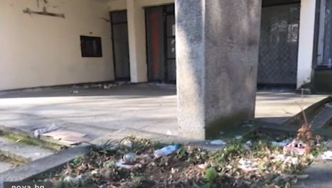 Заради гнусните неща, сътворени от проститутки и сводници, Аделина Радева се… (СНИМКИ)