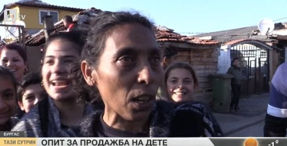 Майката на 9 деца, опитала да продаде 14-годишната си дъщеря за проститутка във Франция, извади циганска версия за случилото се (СНИМКИ)