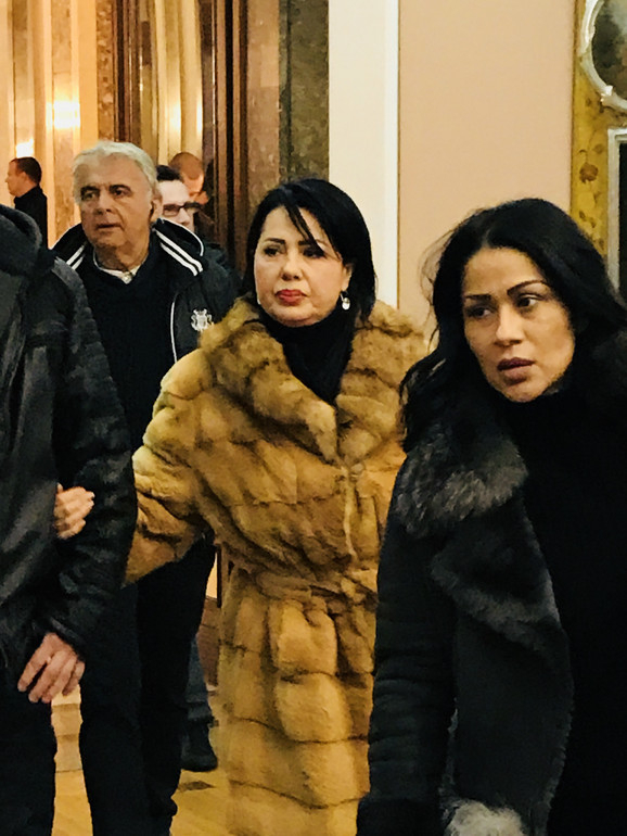 Поклонението пред Шабан - писъци и плач на умряло! (СНИМКИ/ НА ЖИВО)