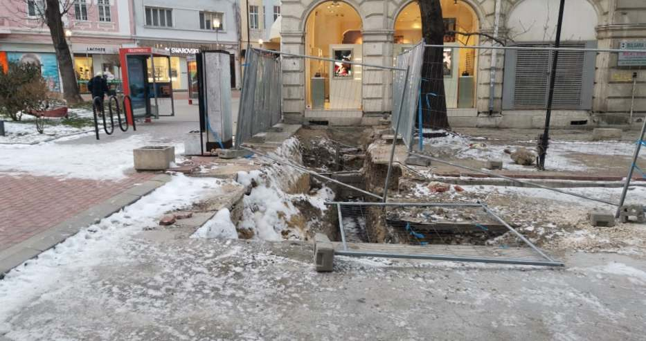 Огромна опасност дебне варненци на пъпа на града (СНИМКИ)