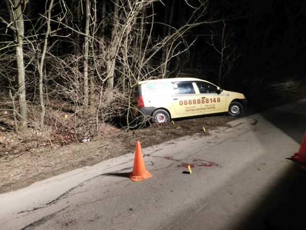 Първи СНИМКИ 18+ и подробности от зловещото убийство на таксиметров шофьор край Разград