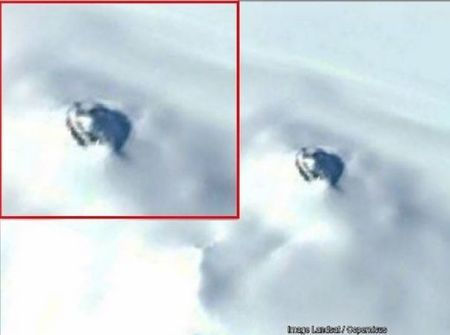 Пълна загадка! След топенето на ледовете уфолог откри нещо супер странно на Антарктика (ВИДЕО)