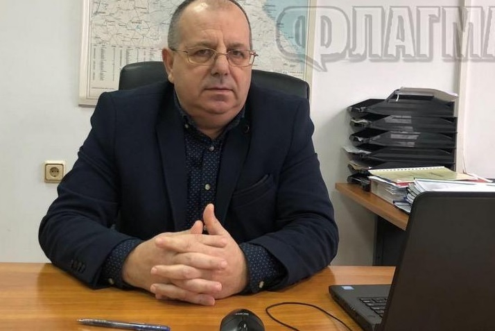 Уволниха шефа на бургаската здравна каса 