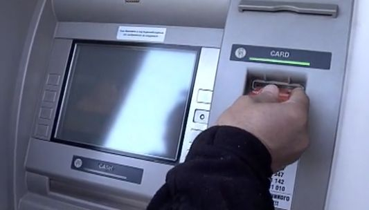Мистерията с 36-те бона, озовали се в сметката на горския Юсеин, става все по-голяма 