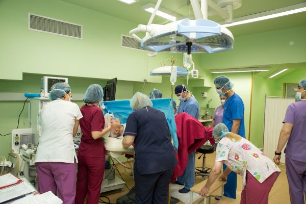 Извадиха тумор като глава от корема на Петър, той нищо не подозирал (СНИМКА)  