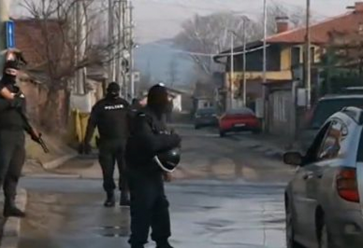 Повдигат обвинения на арестуваните в Орландовци от бандата Гольовците