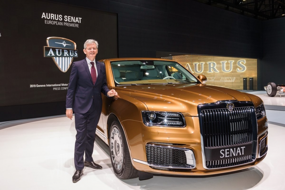 Путин не харесал новата си лимузина Aurus Senat L700, показана на автосалона в Женева, иска да е...(СНИМКИ/ВИДЕО)