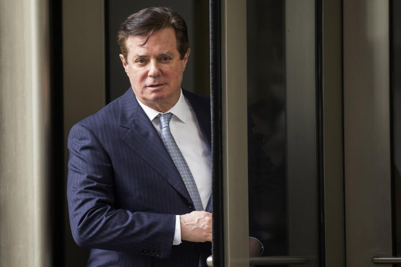 Осъдиха Манафорт на 4 години затвор