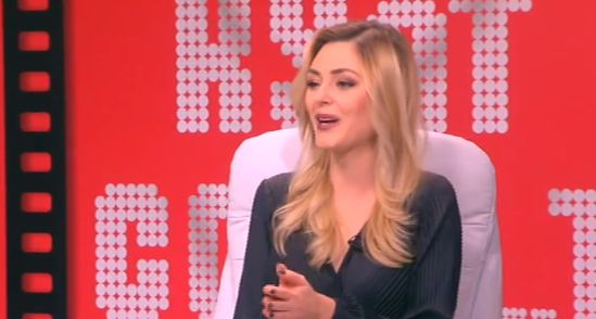 Заместничката на Петя Дикова заголи бедра в ефир, няма такъв сексапил (СНИМКИ)