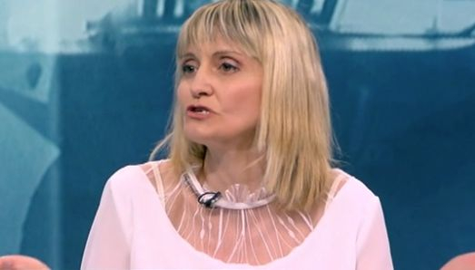 След оправдателната присъда: Майката на прегазения от кмета на Трън Ивчо се задейства и...