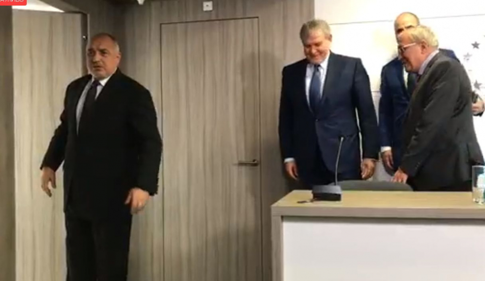 Борисов на преговорите със СДС: ГЕРБ нанесе най-много поражения на БСП, но друга голяма опасност ни дебне (СНИМКИ/ВИДЕО)
