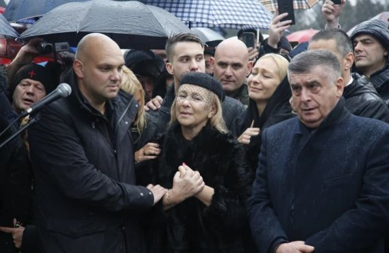 Вдовицата на Шабан Шаулич се срина, не спи, не яде – страшно е! (СНИМКИ)