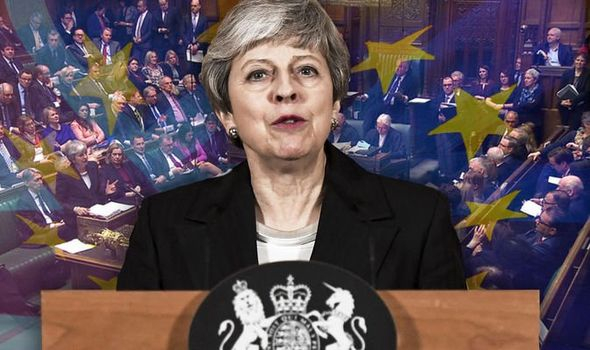 The Daily Express: Протести, свързани с Брекзит, предизвикаха хаос в трафика