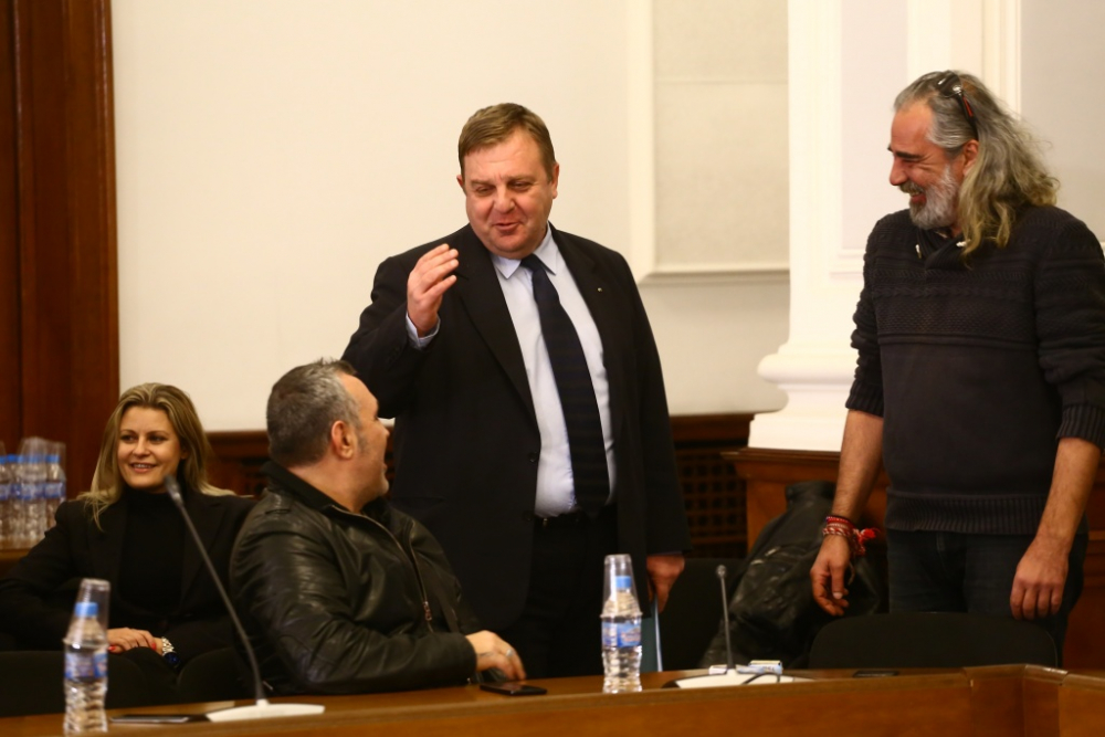 Андрей Слабаков се закани да разкаже играта на ненормалните бюрократи в ЕС!