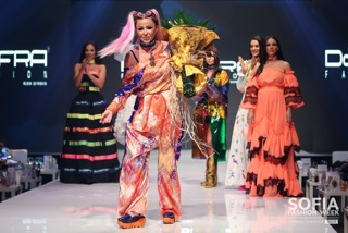 Ден първи на Sofia Fashion Week: Коктейл от емоции, талант и красота (СНИМКИ)