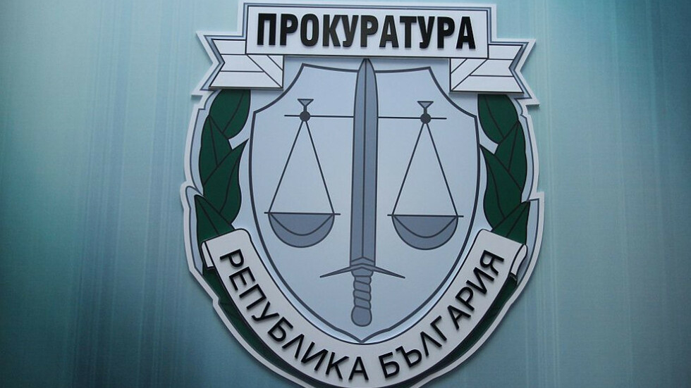 Прокуратурата влезе в Община Стражица, разследват огромни злоупотреби
