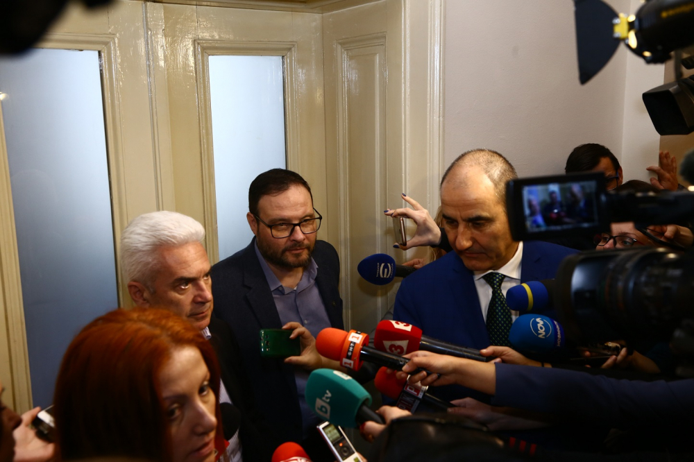 Цветанов: Исках да благодаря на Нинова и БСП, но те не идват на работа. Няма натиск от страна на Турция