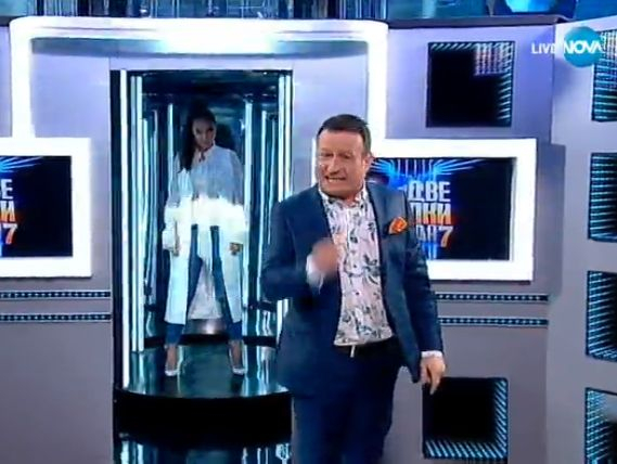 Рачков взриви ефира по примера на Кобрата! Награби и целуна сочно... (СНИМКИ)