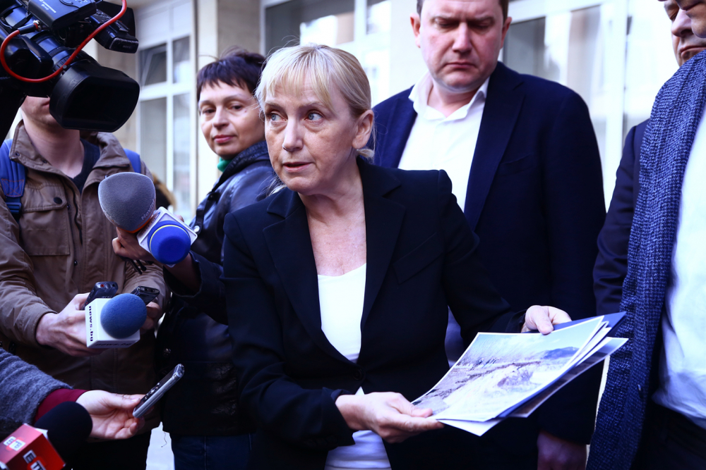 Елена Йончева безсрамно окраде фраза на Марешки