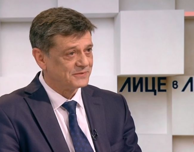 Ген. Попов: Самолетът „Чесна“ не е имал радар за опасно време и пилотът се е...