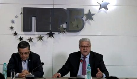 ГЕРБ хвърли бомба: Дала ли е Нинова 30 милиона лева на Миков за... (СНИМКИ/ВИДЕО)