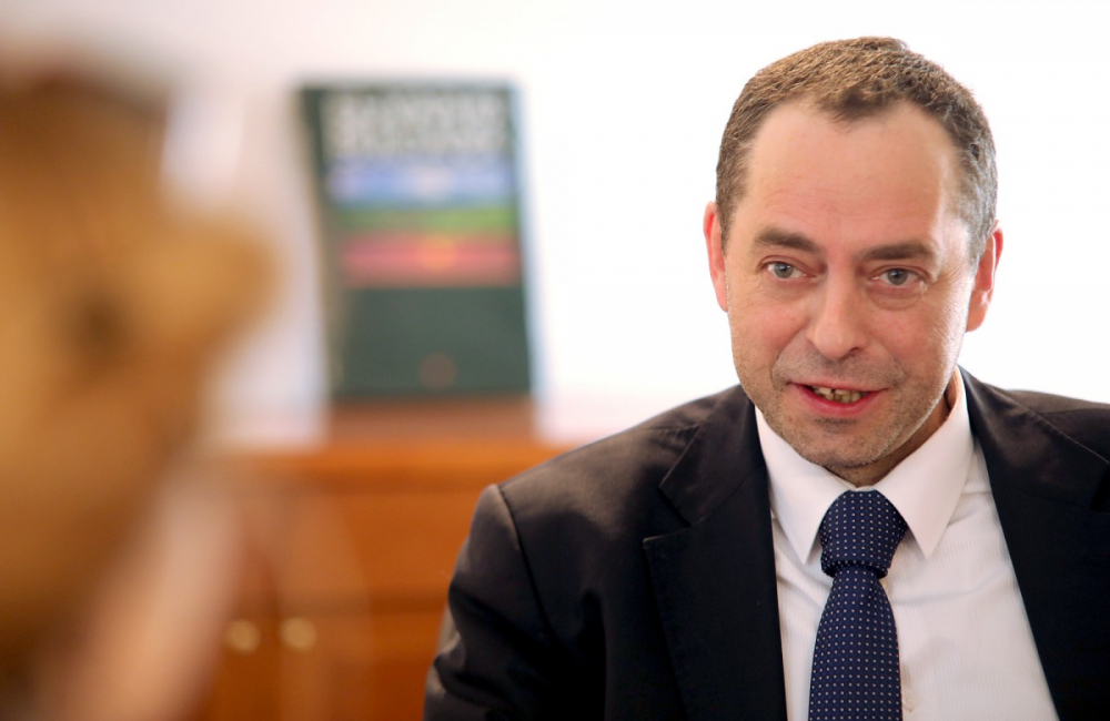 Посолството ни в Македония призова местните медии за "журнаристическа етика"
