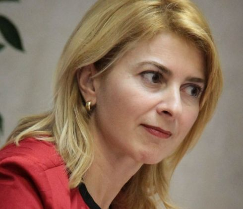 В Габрово събарят незабавно цигански коптори