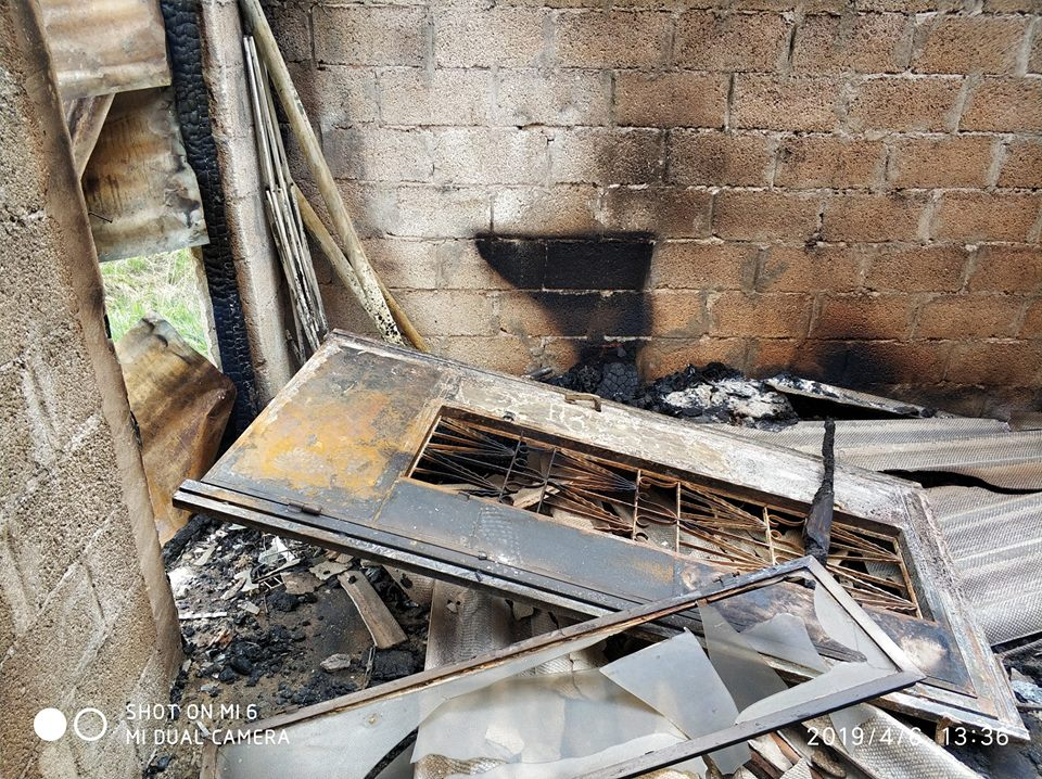 Гръцки расисти опожариха до основи дома на български свещеник над Драма (СНИМКИ)