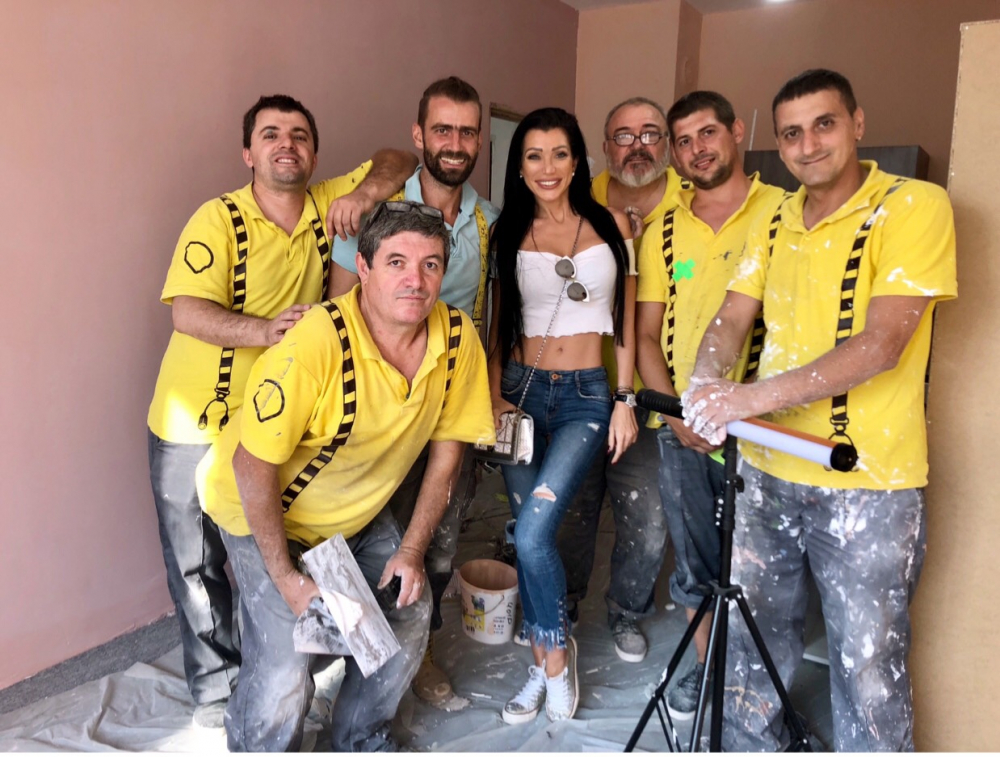 Катрин Вачева промени съдбата на самотна майка в Бригада нов Дом”! (СНИМКИ)