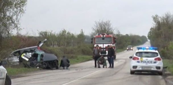 Ужасяващи КАДРИ от адската касапница с два трупа в Плевенско 