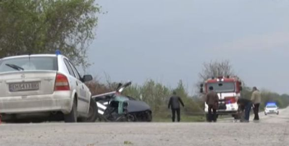 Ужасяващи КАДРИ от адската касапница с два трупа в Плевенско 