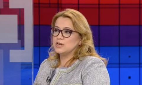 Златева разкри има ли е обидени на инфарктния пленум на БСП 