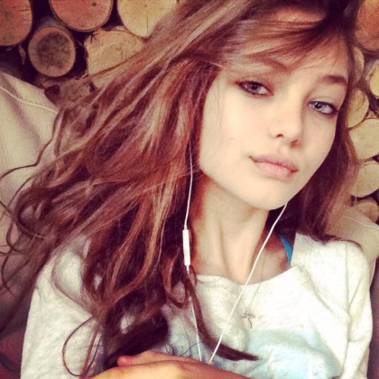 Алеся Кафелникова се пусна гола, за да я забележи бившият й (СНИМКИ 18+)