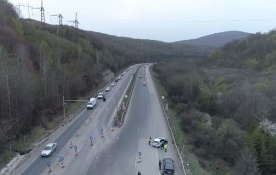 Кошмарен старт на голямото пътуване, мъгла забули АМ „Тракия“