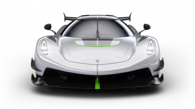 Вижте как се произвеждат мощните и бързи суперколи Koenigsegg (ВИДЕО)