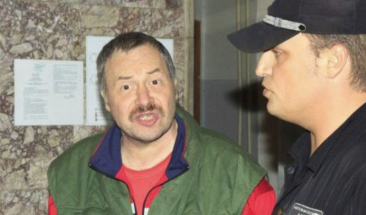 Петко Стрелеца се сдуши с боса на "Килърите", готви тежък удар на държавата