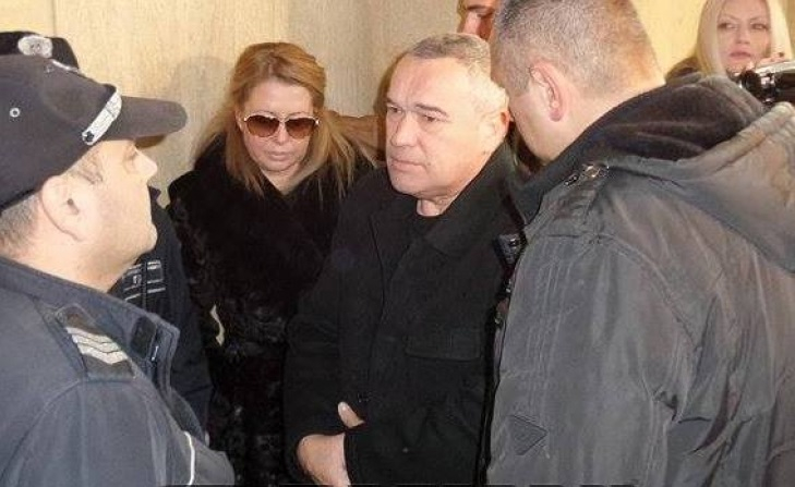 Бос на скандална бургаска пирамида получи обвинения за отвличане и побой
