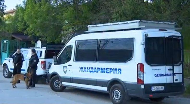 Убийството в Костенец било брутално! Жертвата Милена е намерена с вързани ръце, а до нея…