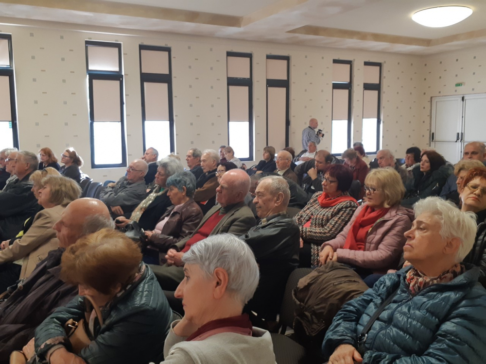 Станишев в Стара Загора: ПЕС предлага фонд от 5 млрд. евро за преход към нисковъглеродна икономика