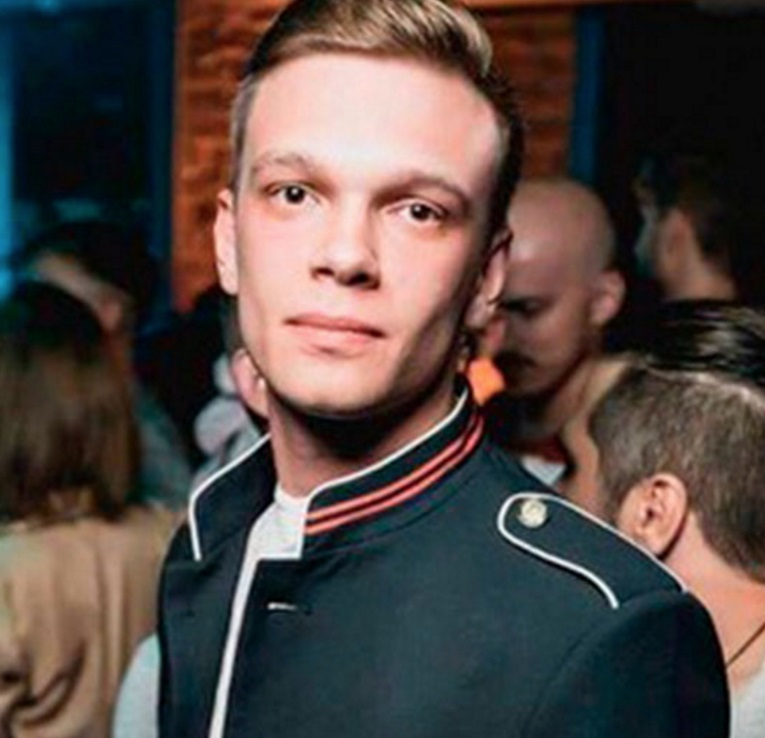 Прокурор гей умря с вратовръзка в устата по време на садо-мазо игра